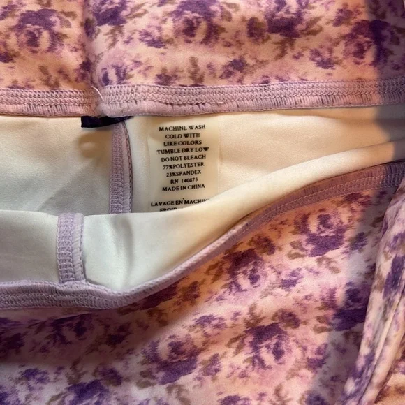 LoveShackFancy // Giada Biker Shorts, Size Large, Purple Meadow Print - Picture 7 of 7